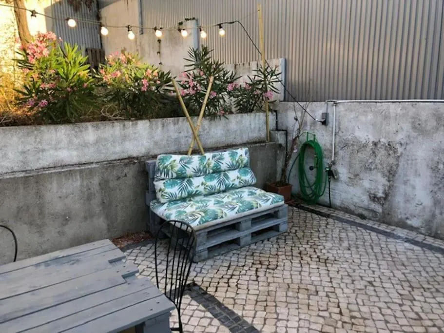 Апартаменты New Flat & Terrace Garden Monte Da Graca Лиссабон