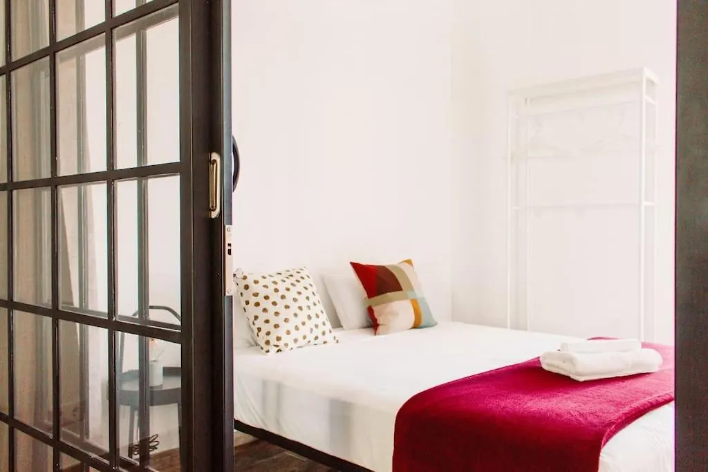Апартаменты New Flat & Terrace Garden Monte Da Graca Лиссабон